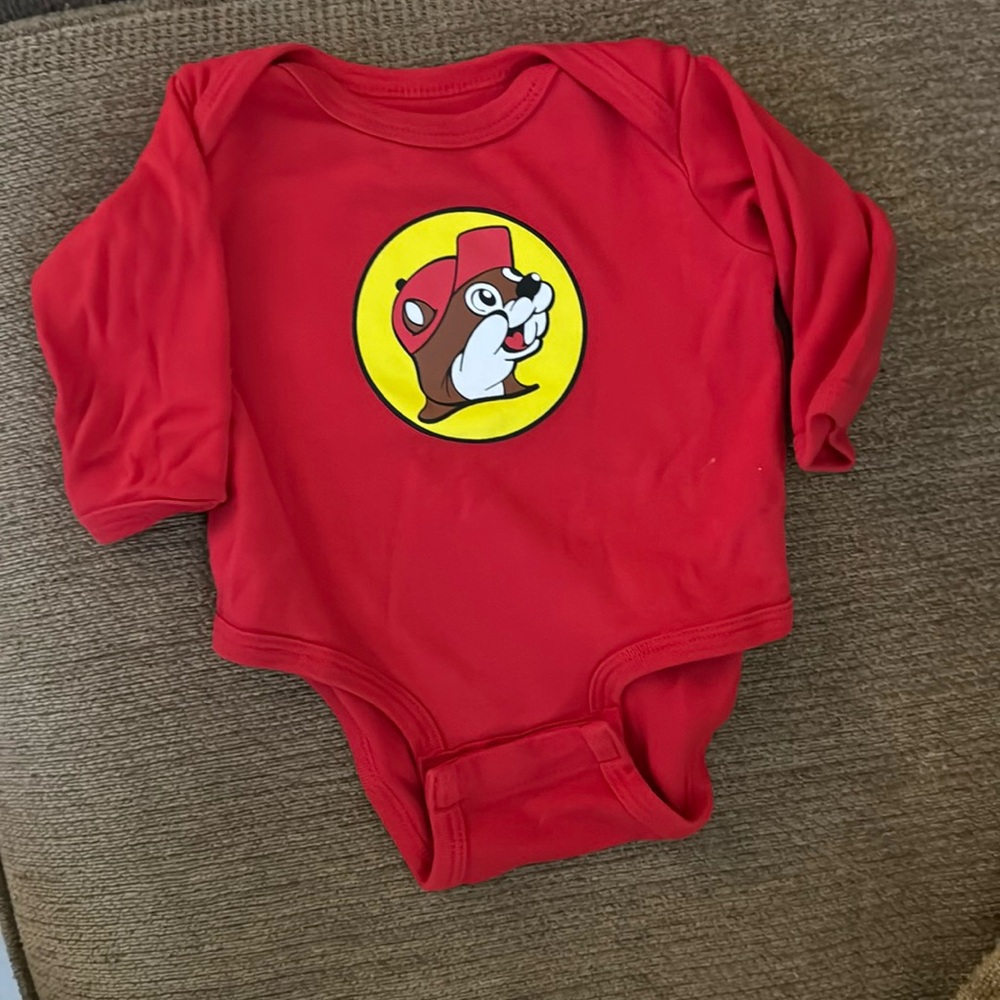 Bucees onsie